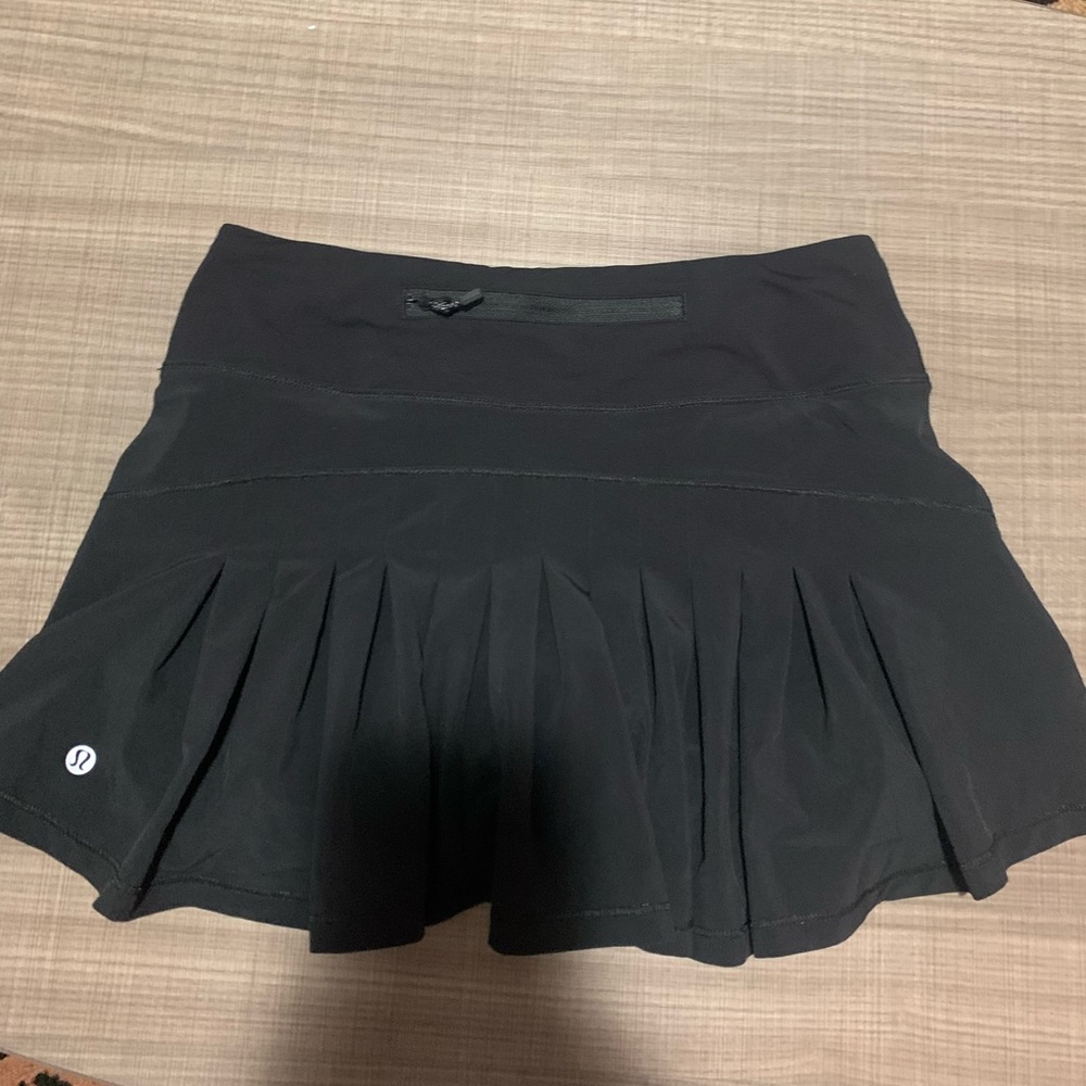 Black Lululemon skort